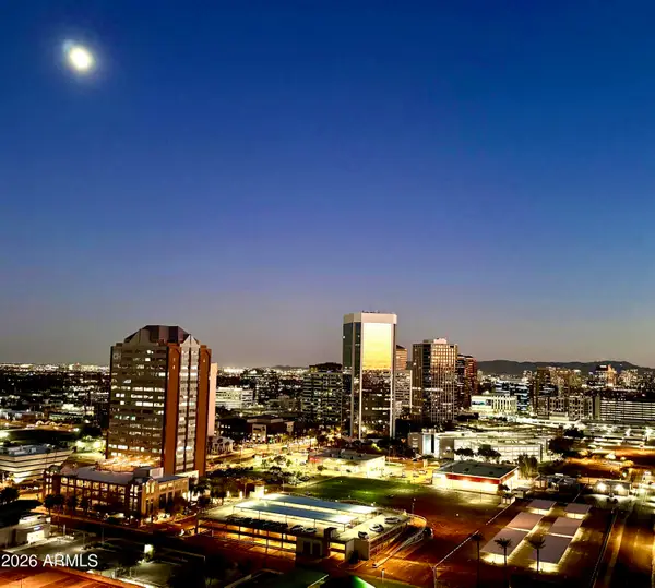 207 W Clarendon Avenue #17G, Phoenix, AZ 85013