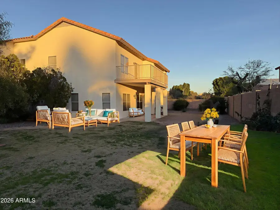 731 W Meseto Circle, Mesa, AZ 85210 - Image #2