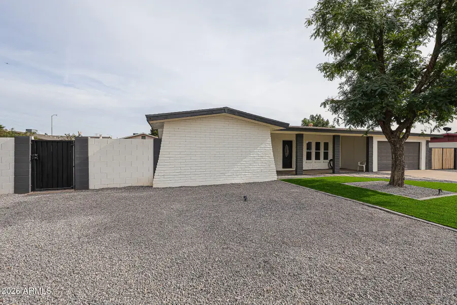 2267 E Caballero Circle, Mesa, AZ 85213 - Image #3