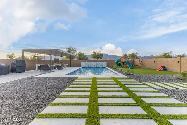 8306 N 186th Lane, Waddell, AZ 85355