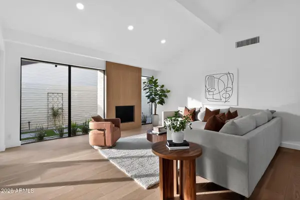 7369 E Krall Street, Scottsdale, AZ 85250