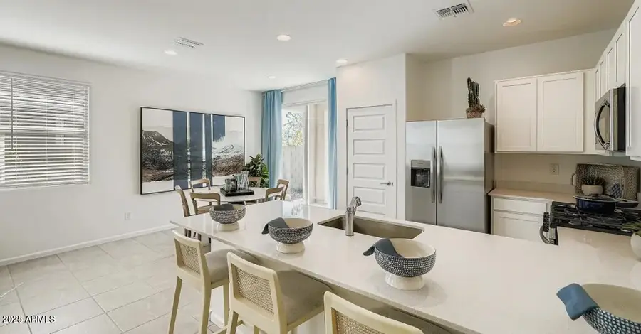 30283 W Wild Hazel Drive, Buckeye, AZ 85396 - Image #3