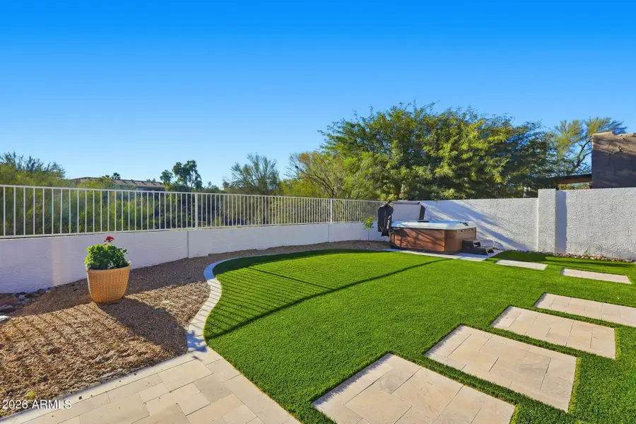 16457 E Ashbrook Drive #B, Fountain Hills, AZ 85268 - Image #3