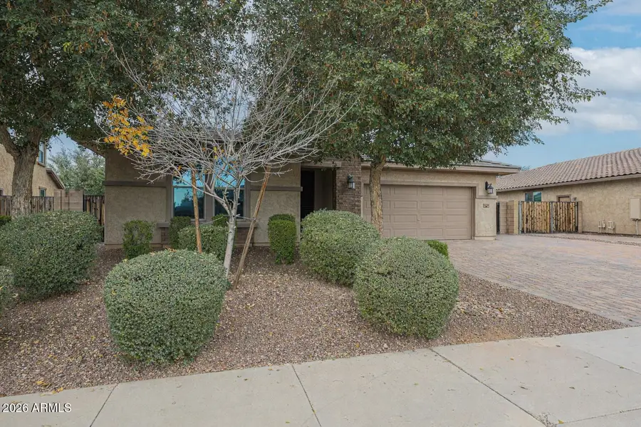 18248 W Montecito Avenue, Goodyear, AZ 85395 - Image #3
