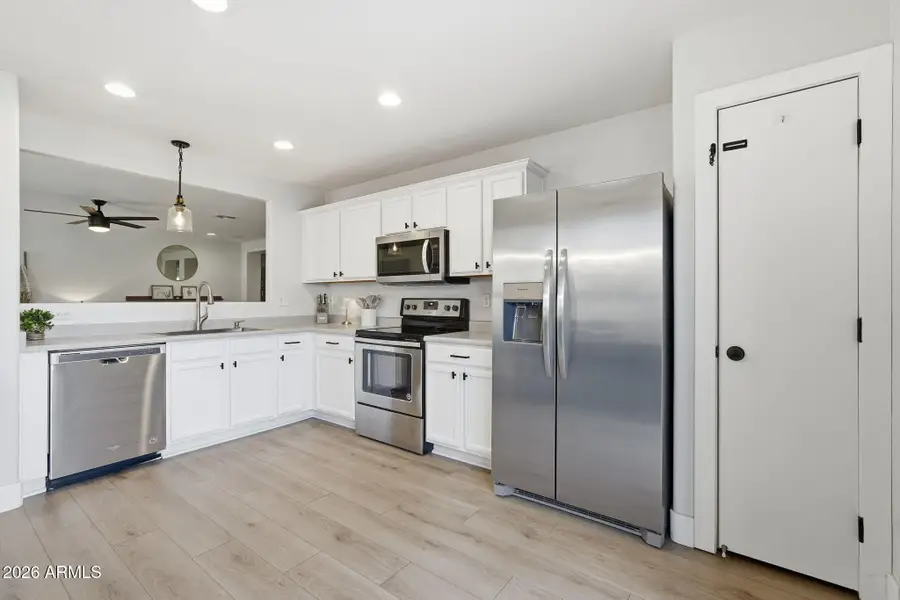 8550 E Lakeview Avenue, Mesa, AZ 85209 - Image #3