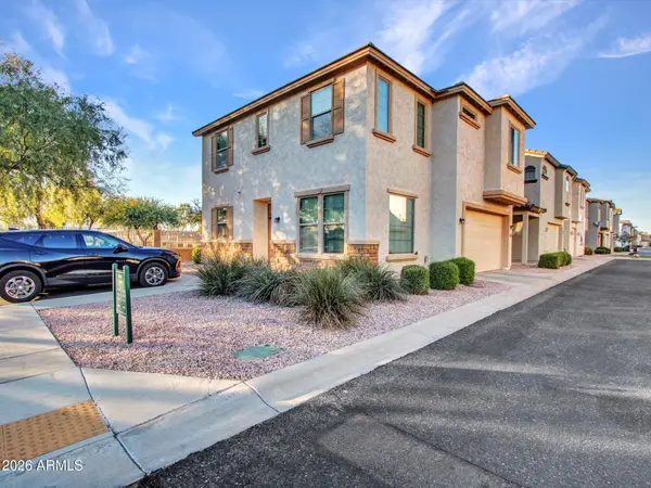 17766 W Banff Lane, Surprise, AZ 85388