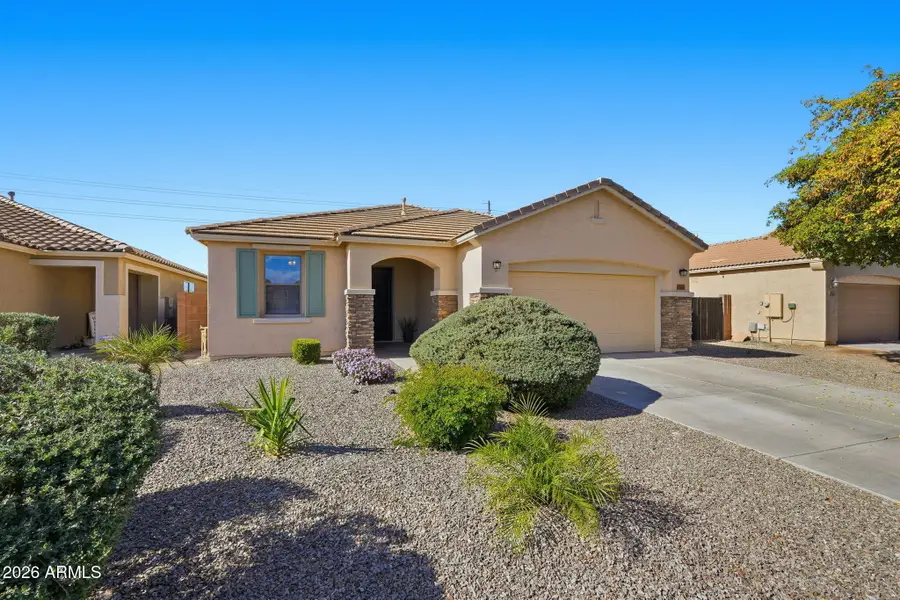 35304 N Murray Grey Drive, San Tan Valley, AZ 85143 - Image #2