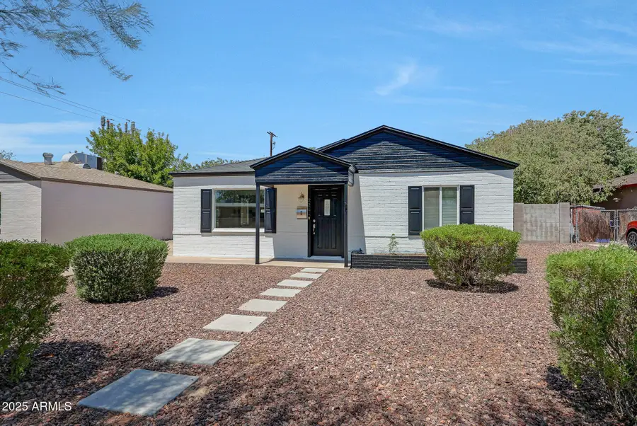 224 W Glenrosa Avenue, Phoenix, AZ 85013 - Image #2