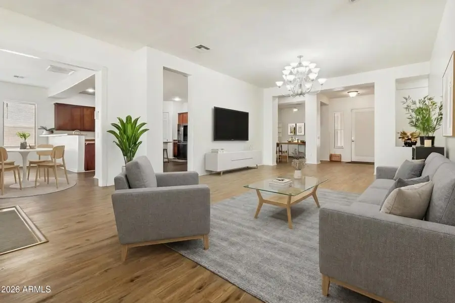 5634 N 82nd Avenue, Glendale, AZ 85303 - #3