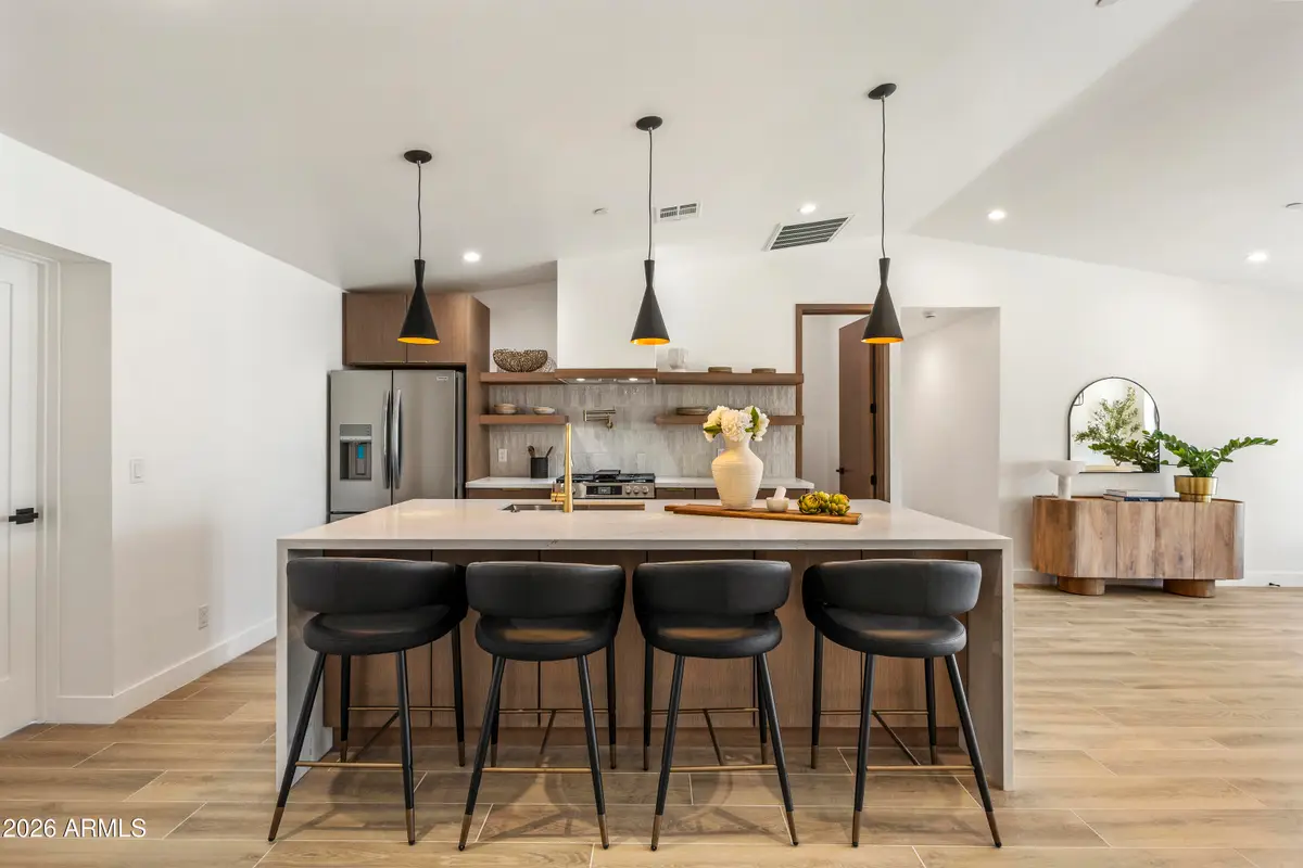 5414 N 82nd Street, Scottsdale, AZ 85250 - Image #1