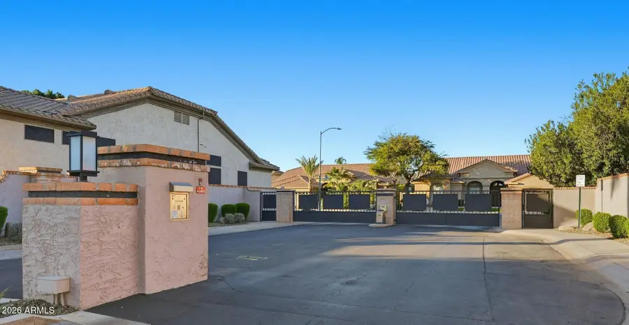 5560 E Sheena Drive, Scottsdale, AZ 85254 - #3