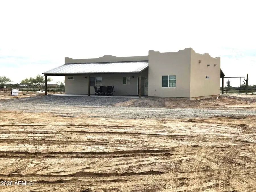 21542 W Galvin Street, Wittmann, AZ 85361 - Image #3