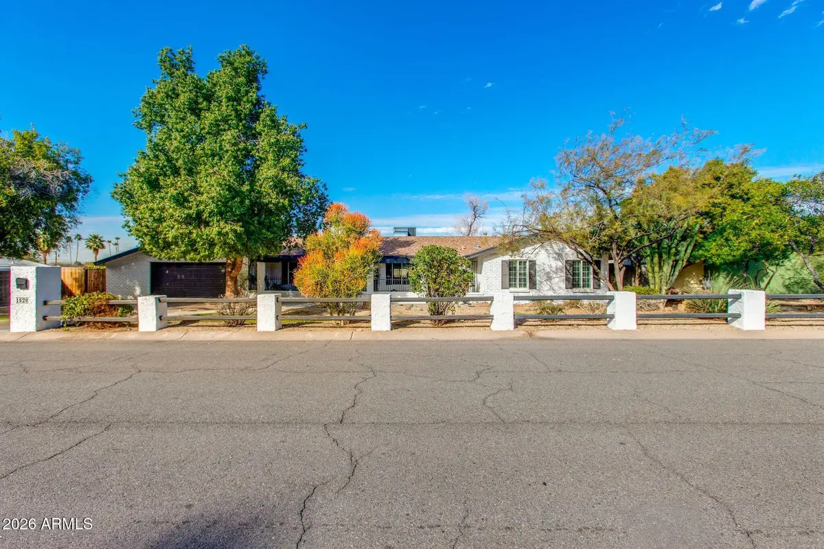 1520 W Aster Drive, Phoenix, AZ 85029 - Image #1