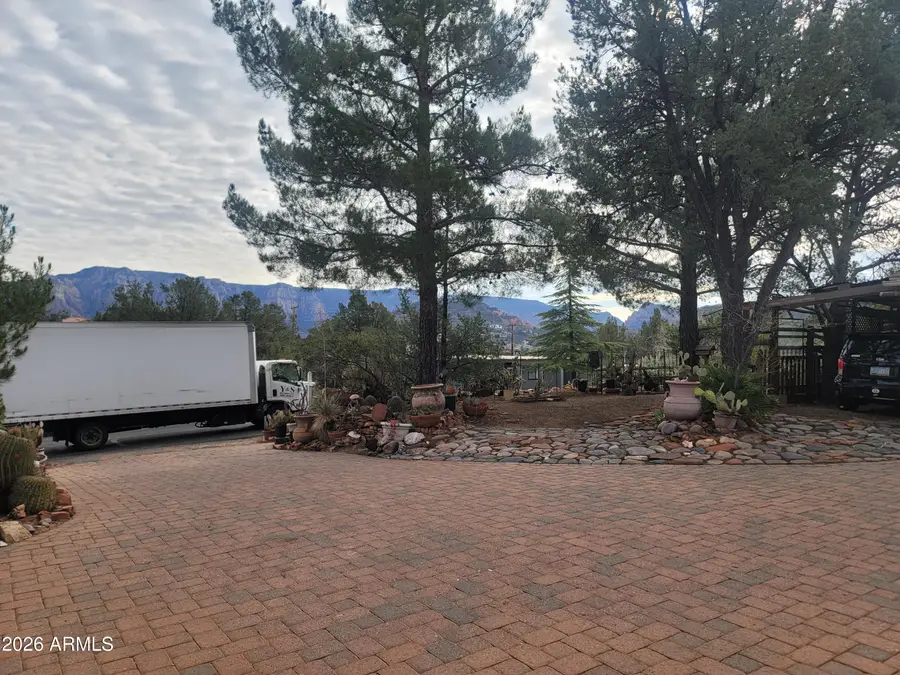 215 Mountain Shadows Drive, Sedona, AZ 86336 - Image #3