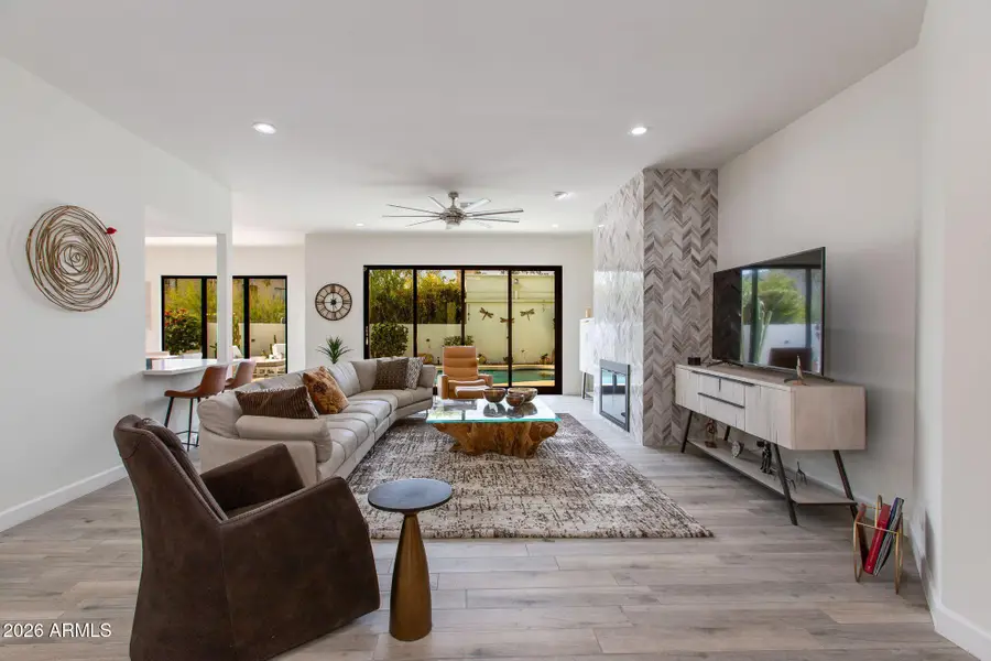 2737 E Arizona Biltmore Circle #29, Phoenix, AZ 85016 - #3