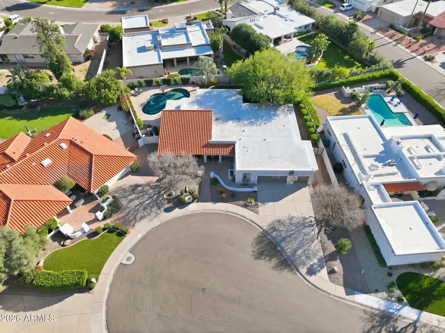 8121 E Del Plomo Drive, Scottsdale, AZ 85258 - Image #2