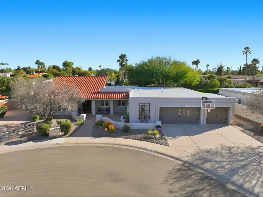 8121 E Del Plomo Drive, Scottsdale, AZ 85258 - Image #3