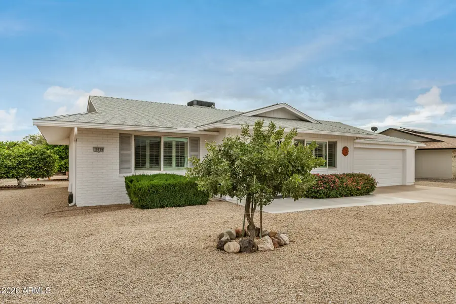 19619 N Signal Butte Circle, Sun City, AZ 85373 - Image #2