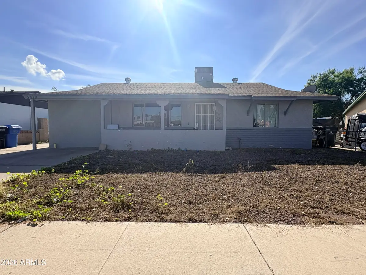 5619 W La Reata Avenue, Phoenix, AZ 85035 - Image #1