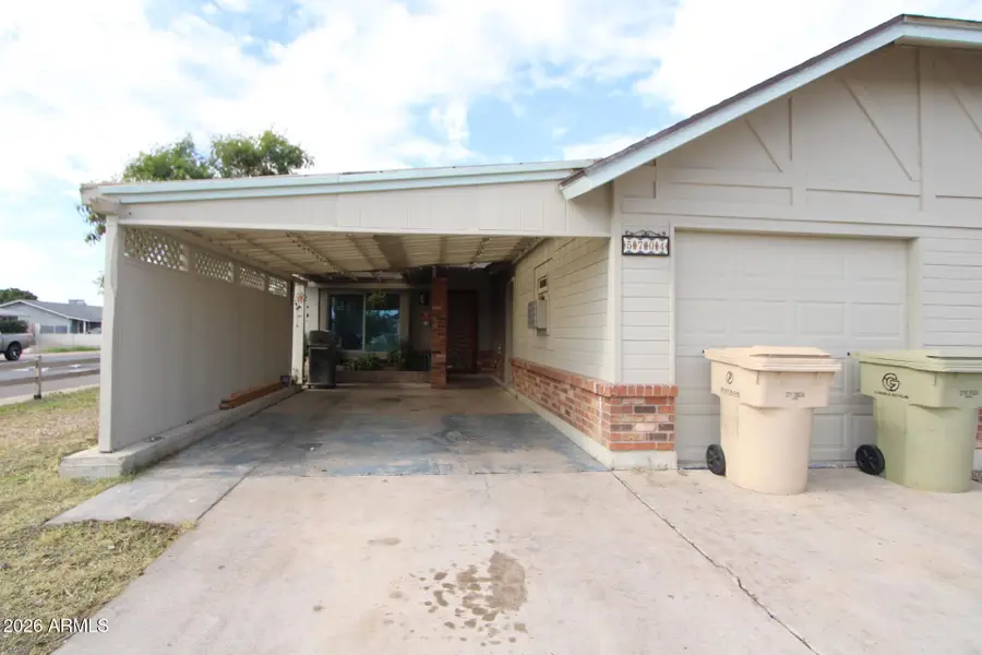 5704 N 67th Drive, Glendale, AZ 85303 - Image #2