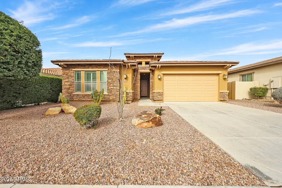 18220 W Sequoia Drive, Goodyear, AZ 85338 - Image #2