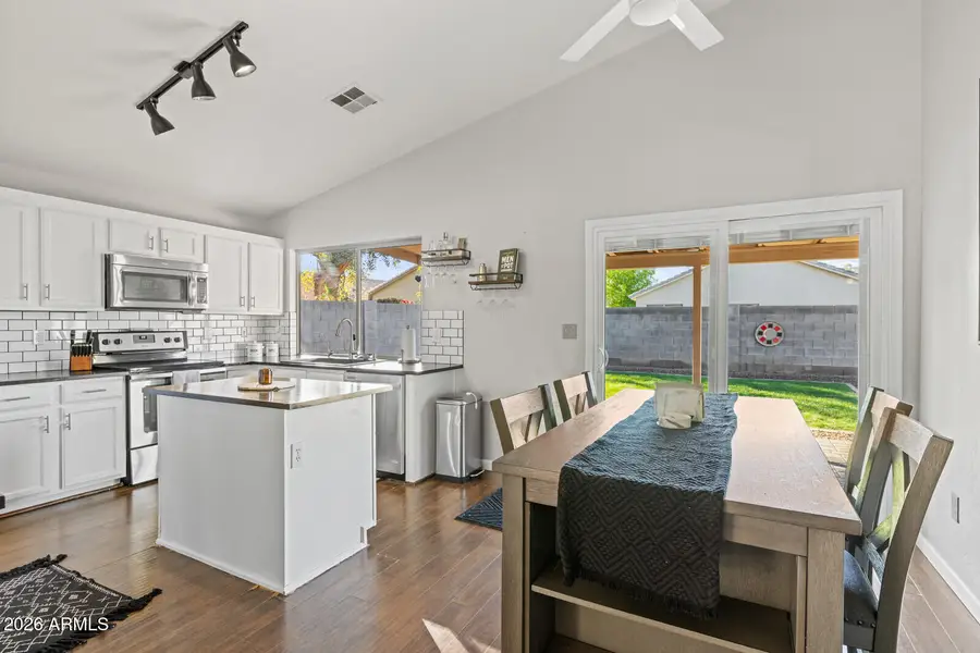 1357 W Vaughn Avenue W, Gilbert, AZ 85233 - Image #2