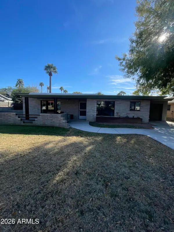 327 E Medlock Drive, Phoenix, AZ 85012