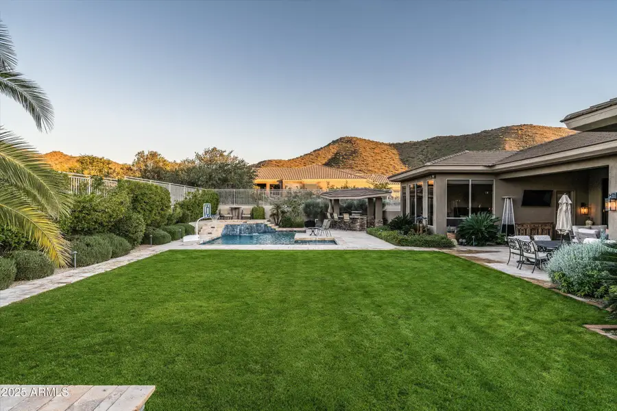 11368 E Winchcomb Drive, Scottsdale, AZ 85255 - Image #3