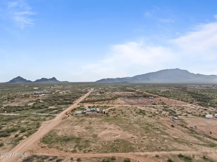 48722 N 522nd Avenue, Aguila, AZ 85320 - Image #2