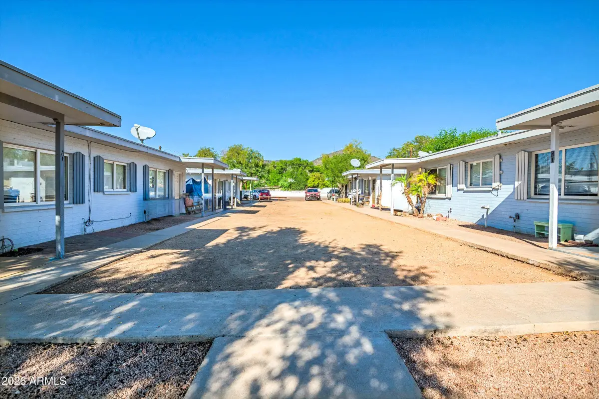 1410 W Cheryl Drive, Phoenix, AZ 85021 - Image #1