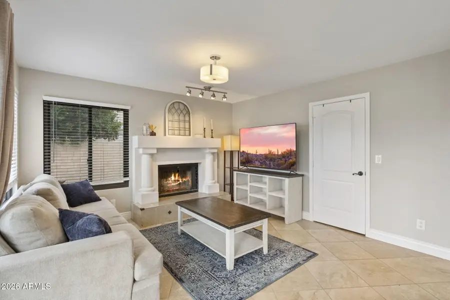 1709 E Watercress Lane, Gilbert, AZ 85234 - Image #2