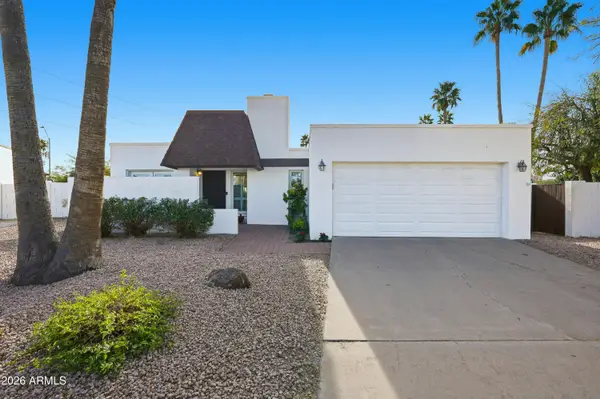 633 E Calavar Road, Phoenix, AZ 85022