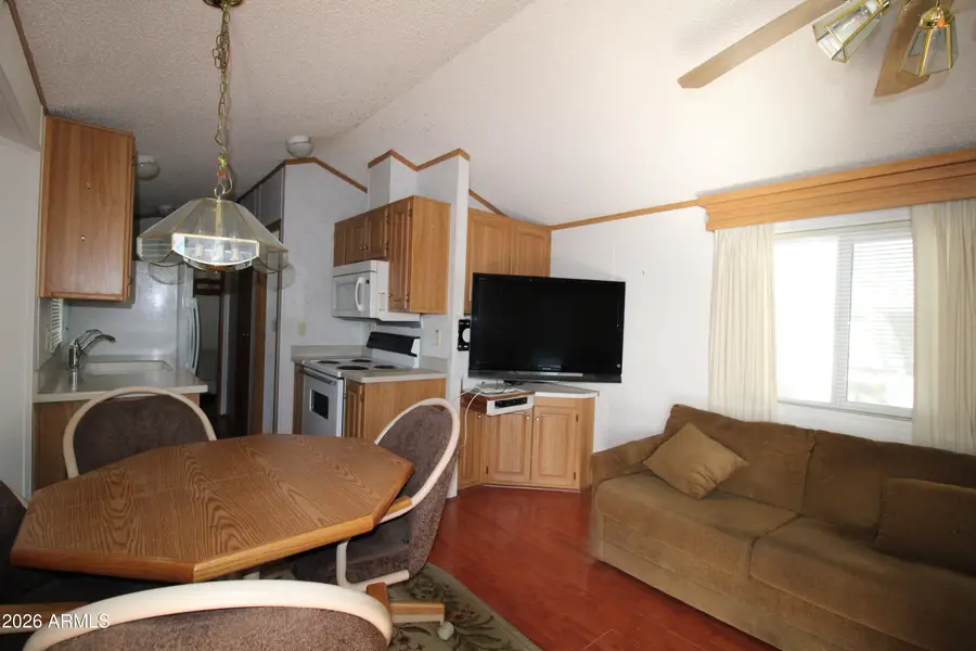 1056 S Seneca Drive, Apache Junction, AZ 85119 - Image #3