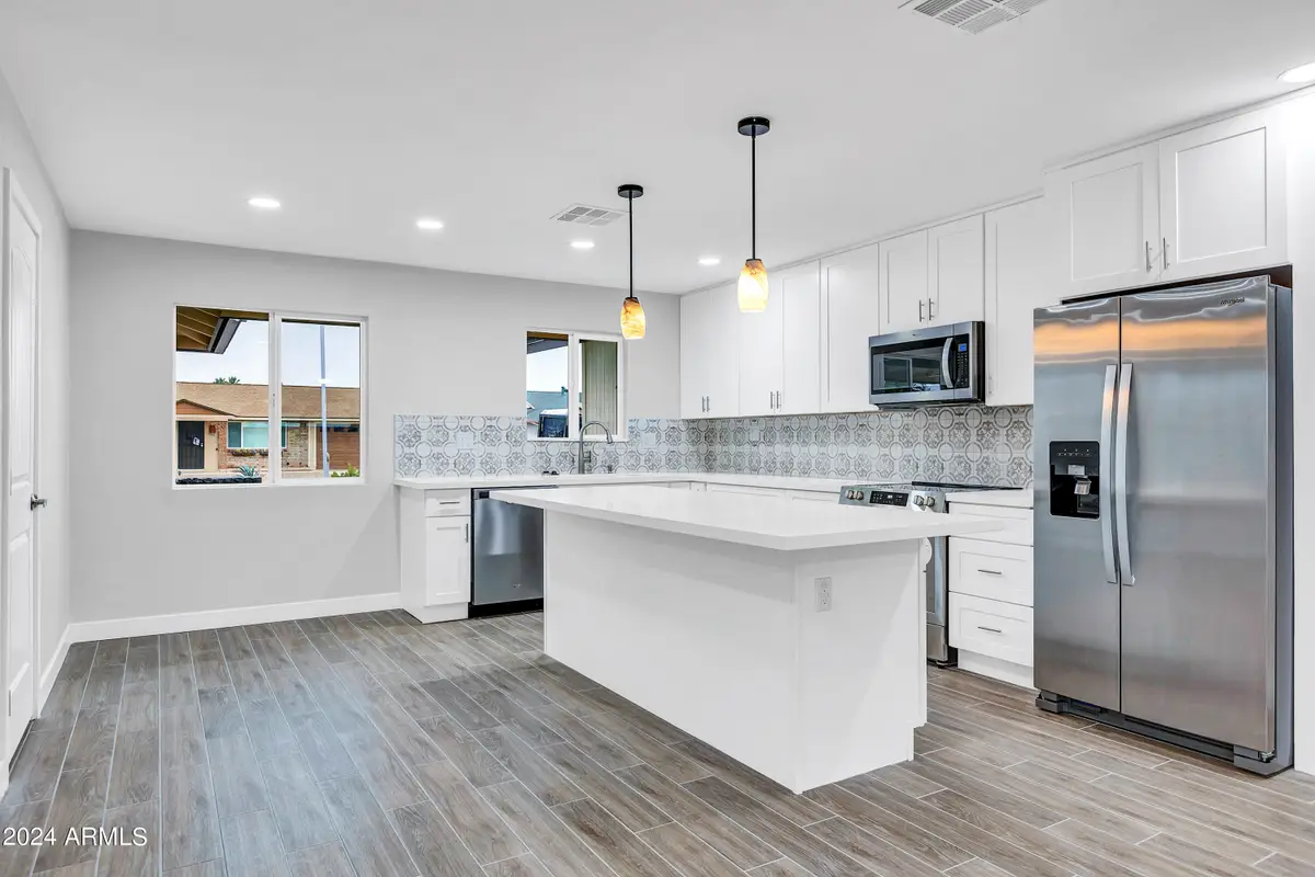 10602 W Cumberland Drive, Sun City, AZ 85351 - Image #1