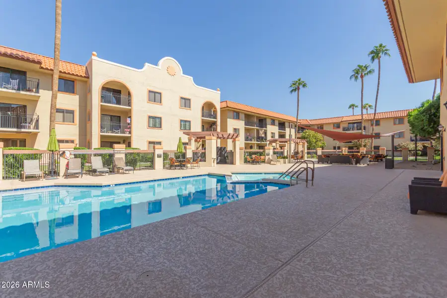 10330 W Thunderbird Boulevard #B110, Sun City, AZ 85351 - Image #2