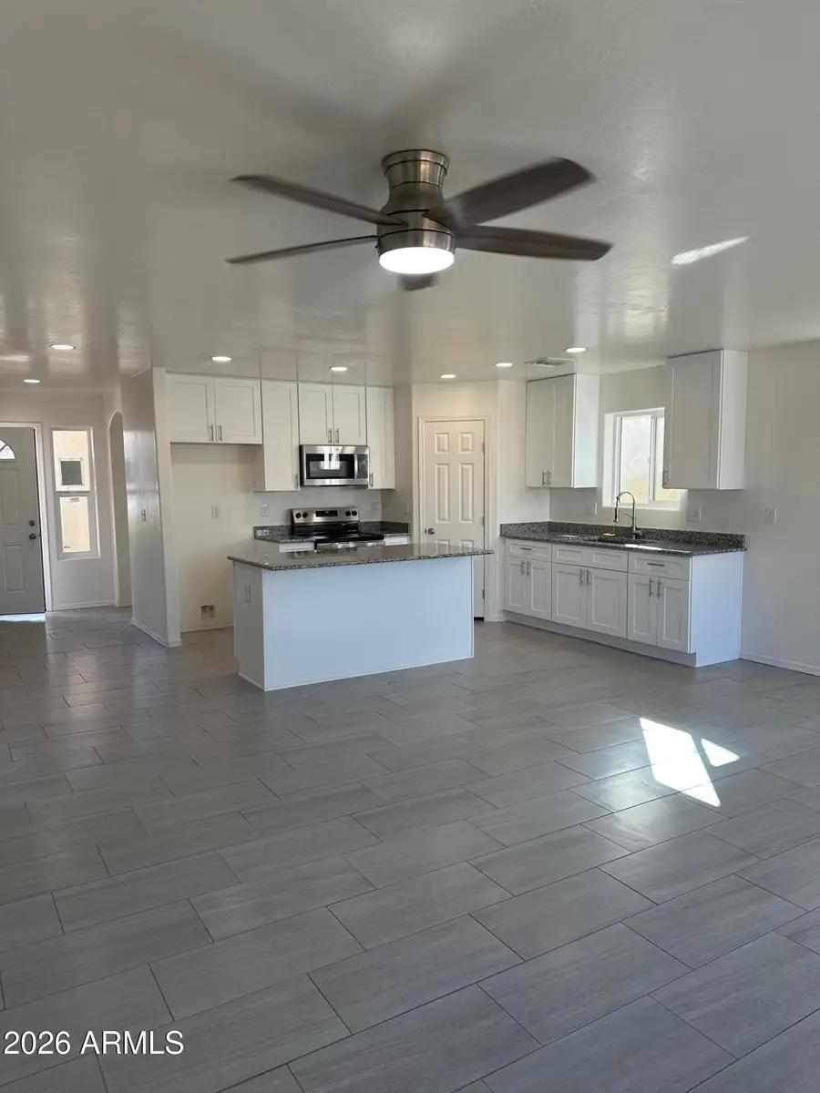 630 E 2nd Street, Douglas, AZ 85607 - Image #2