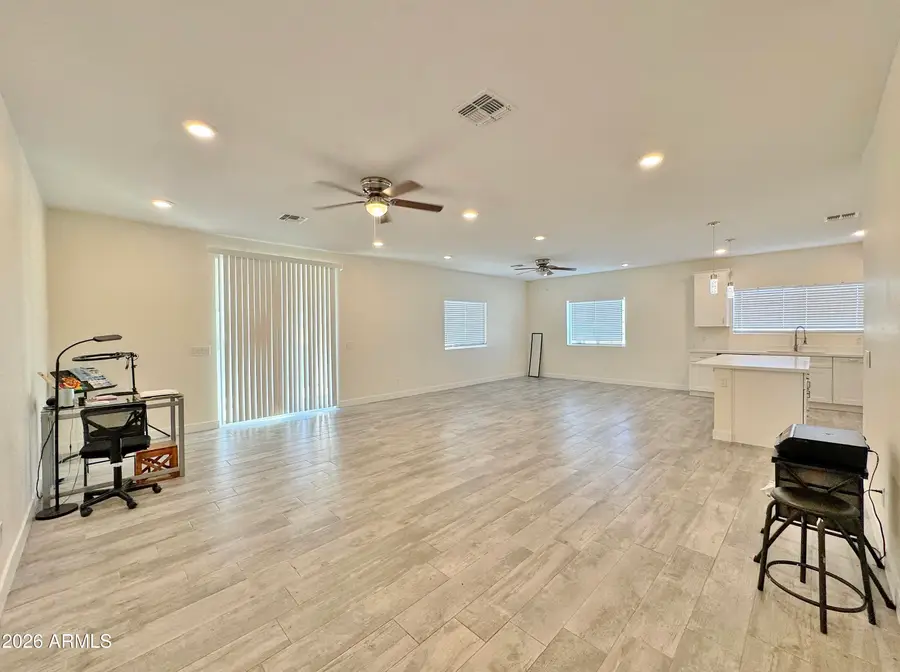 12600 W Loma Vista Drive, Arizona City, AZ 85123 - Image #3