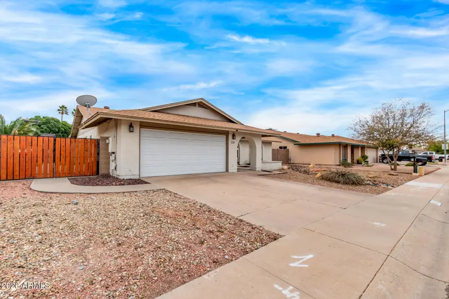 5831 W Campo Bello Drive, Glendale, AZ 85308 - #3