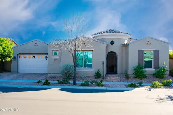 10707 E Lumiere Avenue, Mesa, AZ 85212