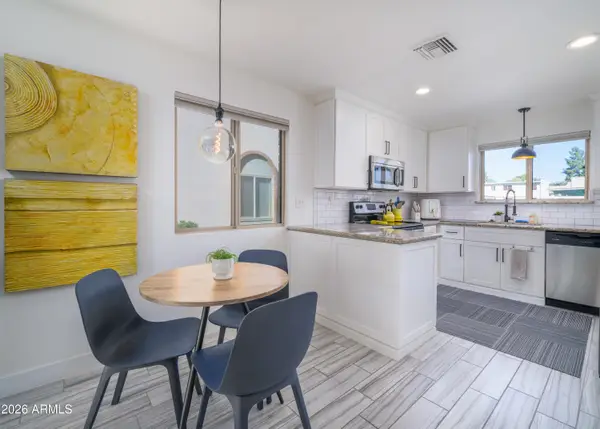 8145 N Central Avenue #17, Phoenix, AZ 85020