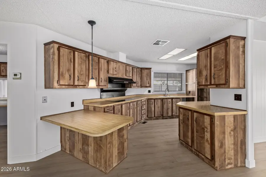 25428 S Wyoming Avenue, Sun Lakes, AZ 85248 - Image #2