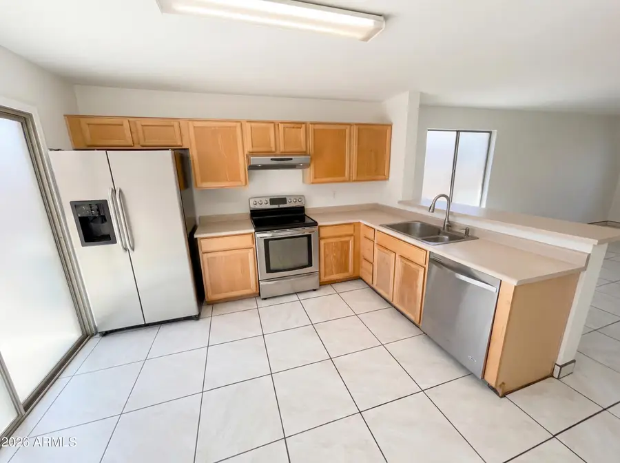 853 E Via Maria Street, Goodyear, AZ 85338 - Image #2