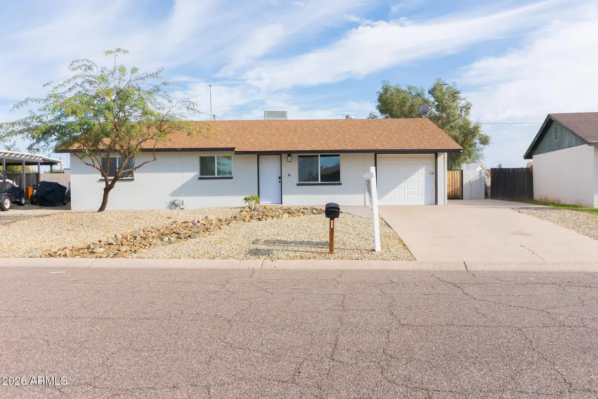 1725 W Oraibi Drive, Phoenix, AZ 85027 - #1