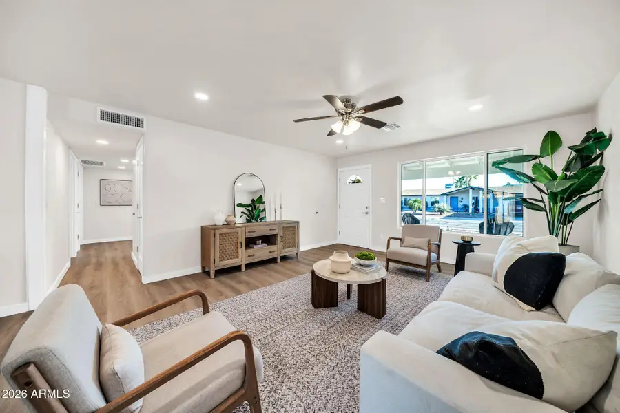 3430 E Poinsettia Drive, Phoenix, AZ 85028 - Image #3