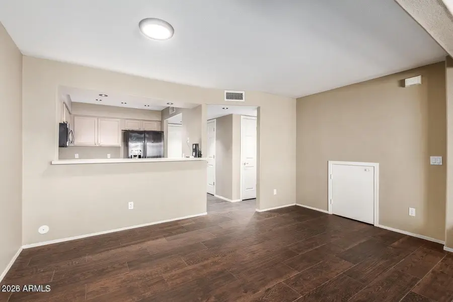 4805 E Kachina Trail #8, Phoenix, AZ 85044 - Image #3