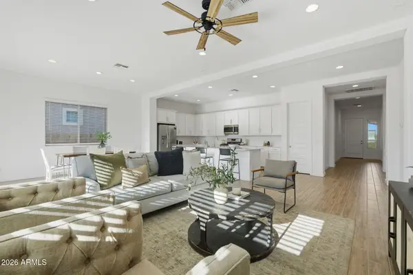 24749 N 175th Avenue, Surprise, AZ 85387