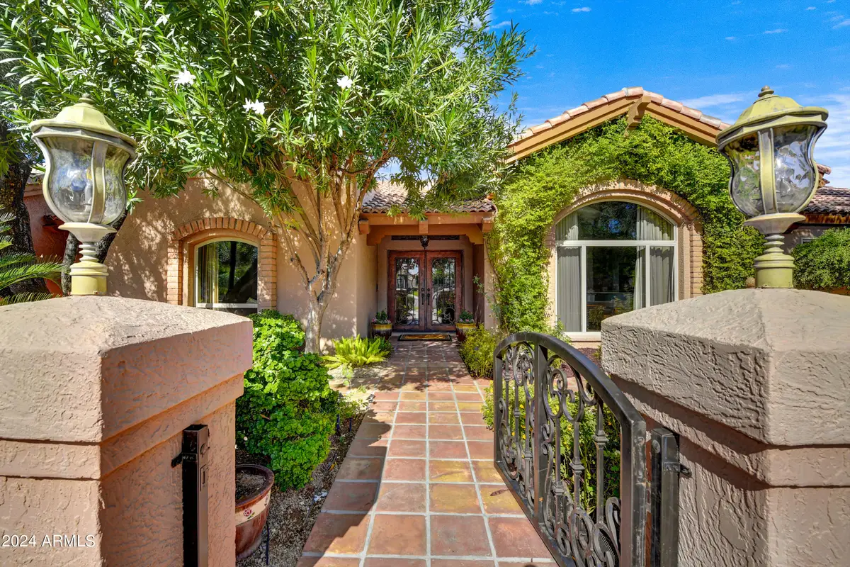 8434 E Charter Oak Drive, Scottsdale, AZ 85260 - Image #1