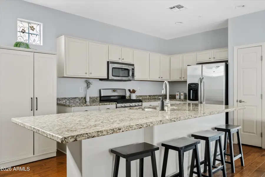 1354 S Heartland Lane, Gilbert, AZ 85296 - #2