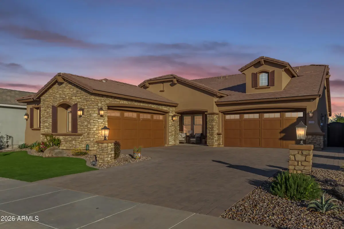 22932 E Oriole Way, Queen Creek, AZ 85142 - Image #1