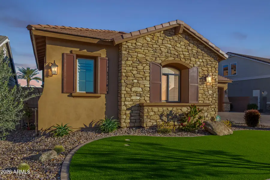 22932 E Oriole Way, Queen Creek, AZ 85142 - Image #2